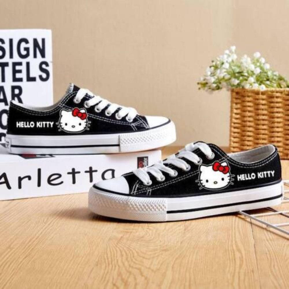Black Sports Fashion Flat Hello Kitty Canvas Sneakers Wendy Loafers Athletic - Picture 3 of 4